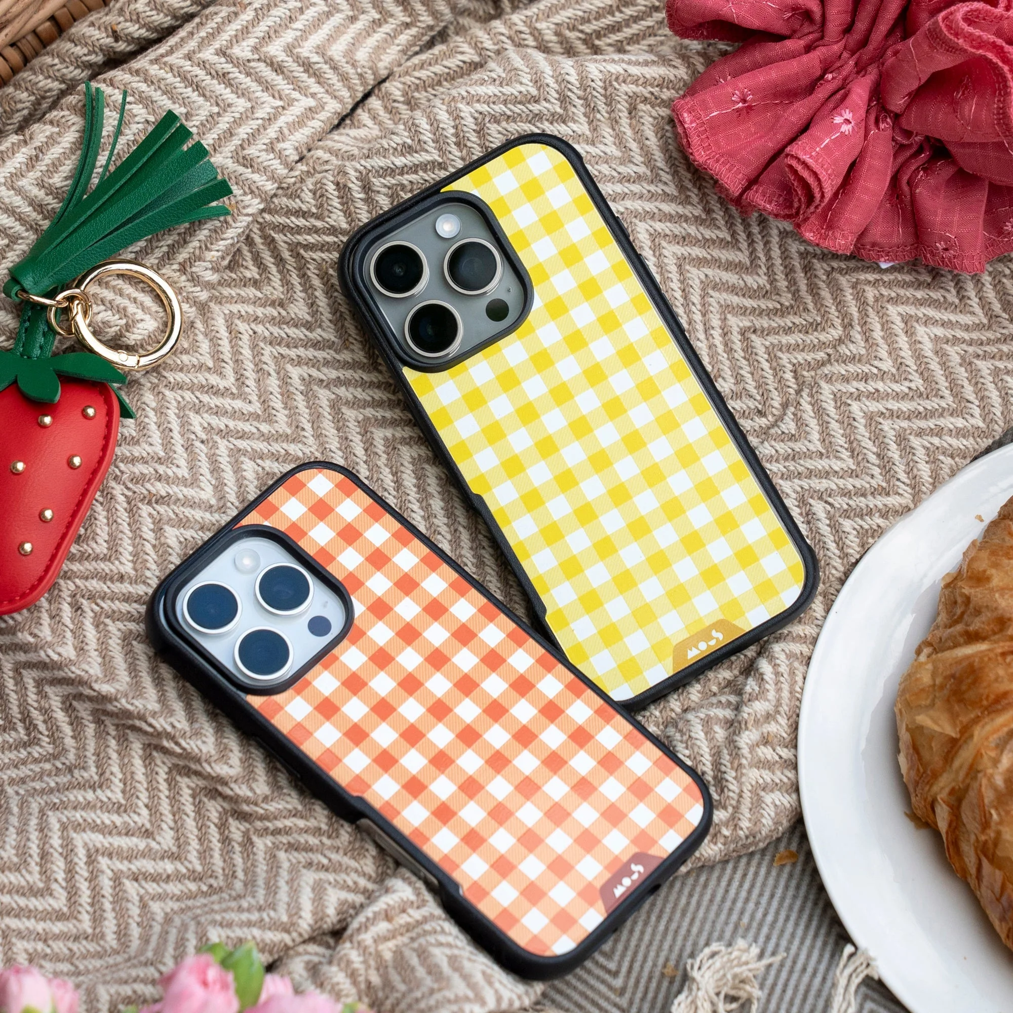 Marmalade Protective Phone Case - Picnic MagSafe - Image 13